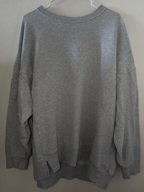 Aerie Gray Crewneck